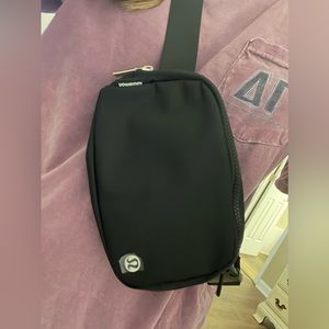 Brand new never used lululemon belt bag